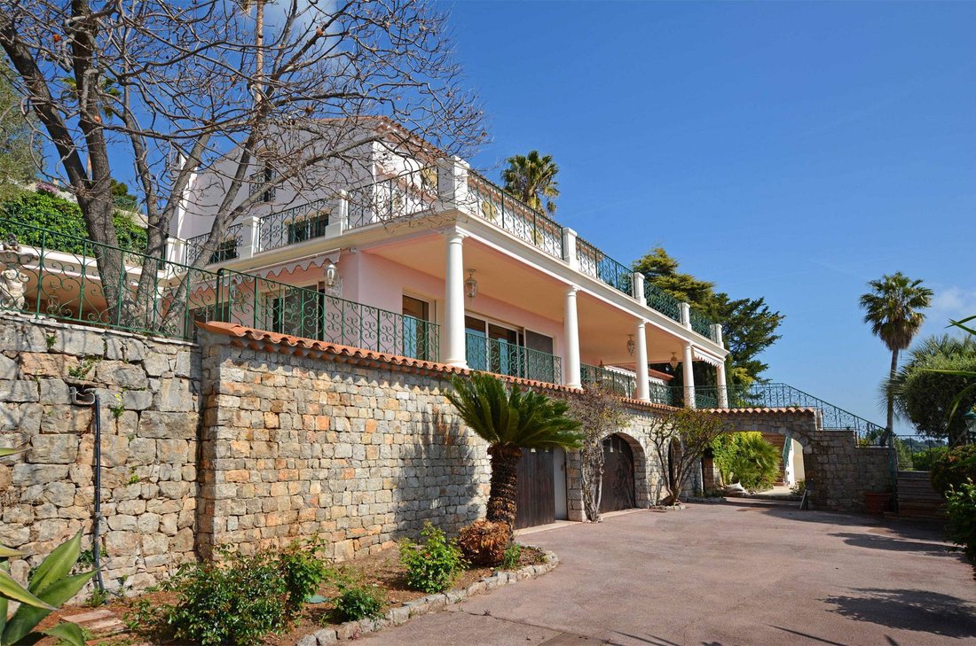 Villa in Centre, Vallauris, France 1 - 18644883