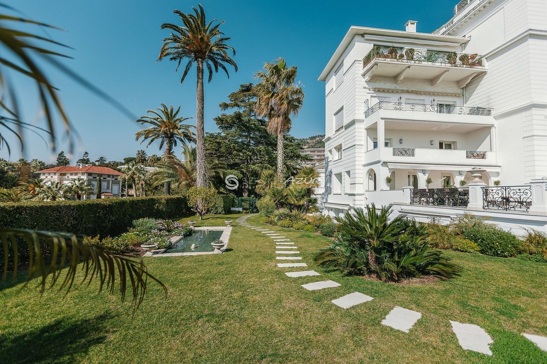 Villa in Cannes, Provence-Alpes-Côte d'Azur, France 3 - 18645138