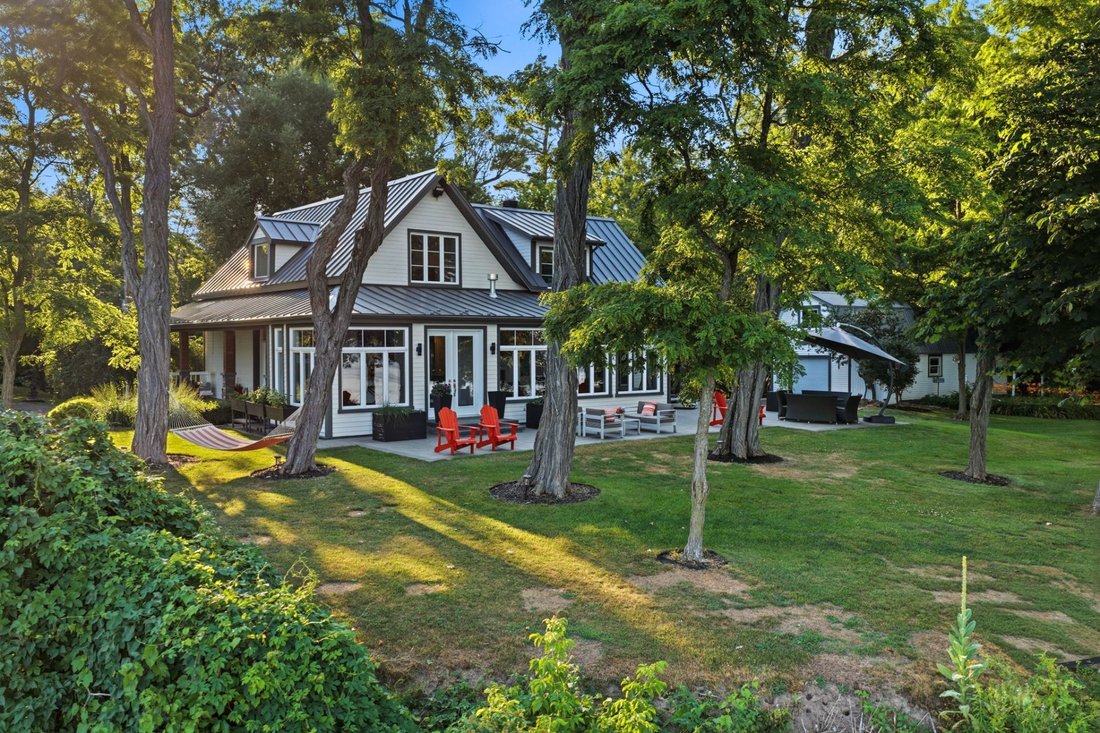 House in Île-aux-Noix, Quebec, Canada 5 - 18644155