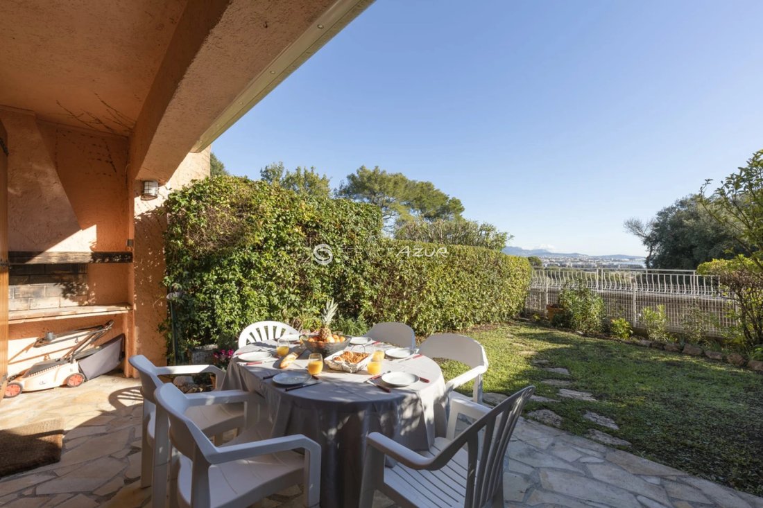 Villa in Village, Villeneuve-Loubet, France 5 - 18645233