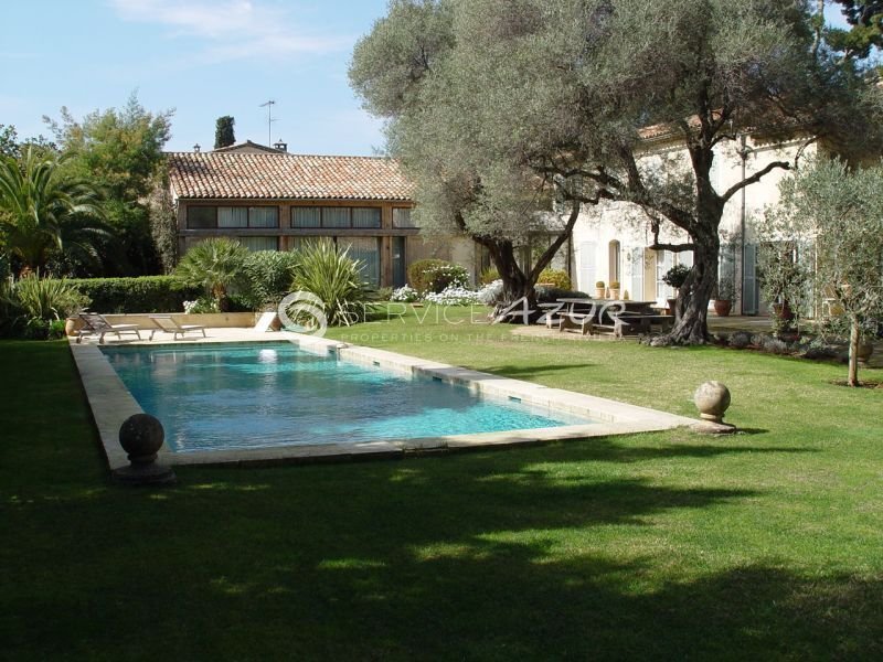 Villa in Vieille Ville, Antibes, France 2 - 18644448