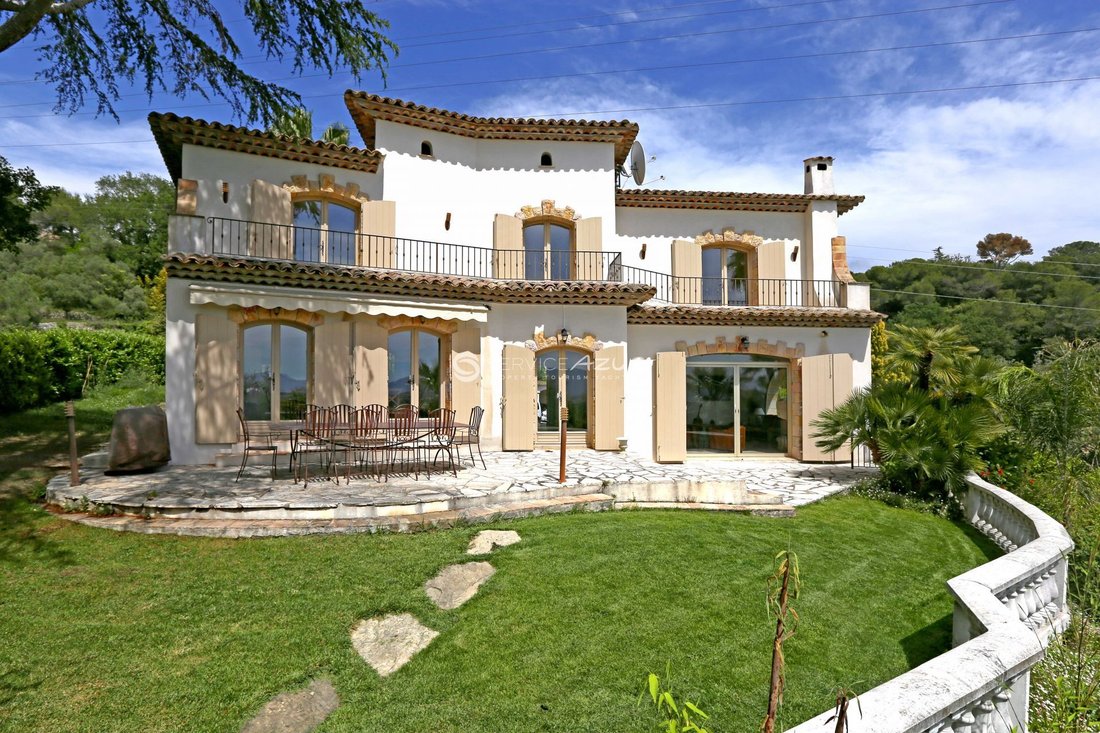 Villa in Mougins, Provence-Alpes-Côte d'Azur, France 2 - 18644966