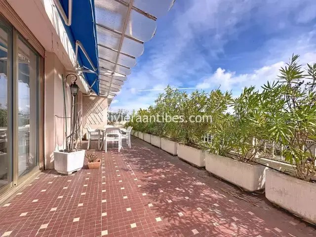 Apartamento en Fontmerle, Antibes, Francia 2 - 18037638