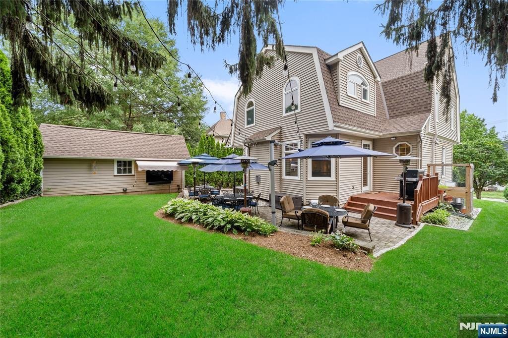 House in Nutley, New Jersey, United States 2 - 18646786