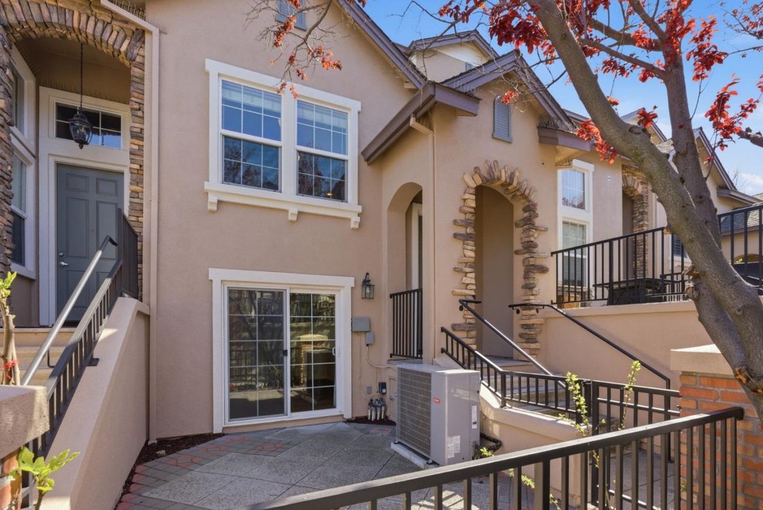 Townhouse in San Jose, California, United States 4 - 18646120