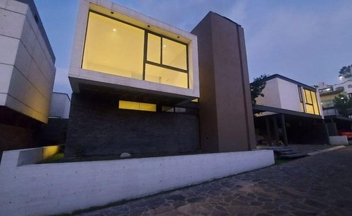 House in Ciudad López Mateos, State of Mexico, Mexico 1
