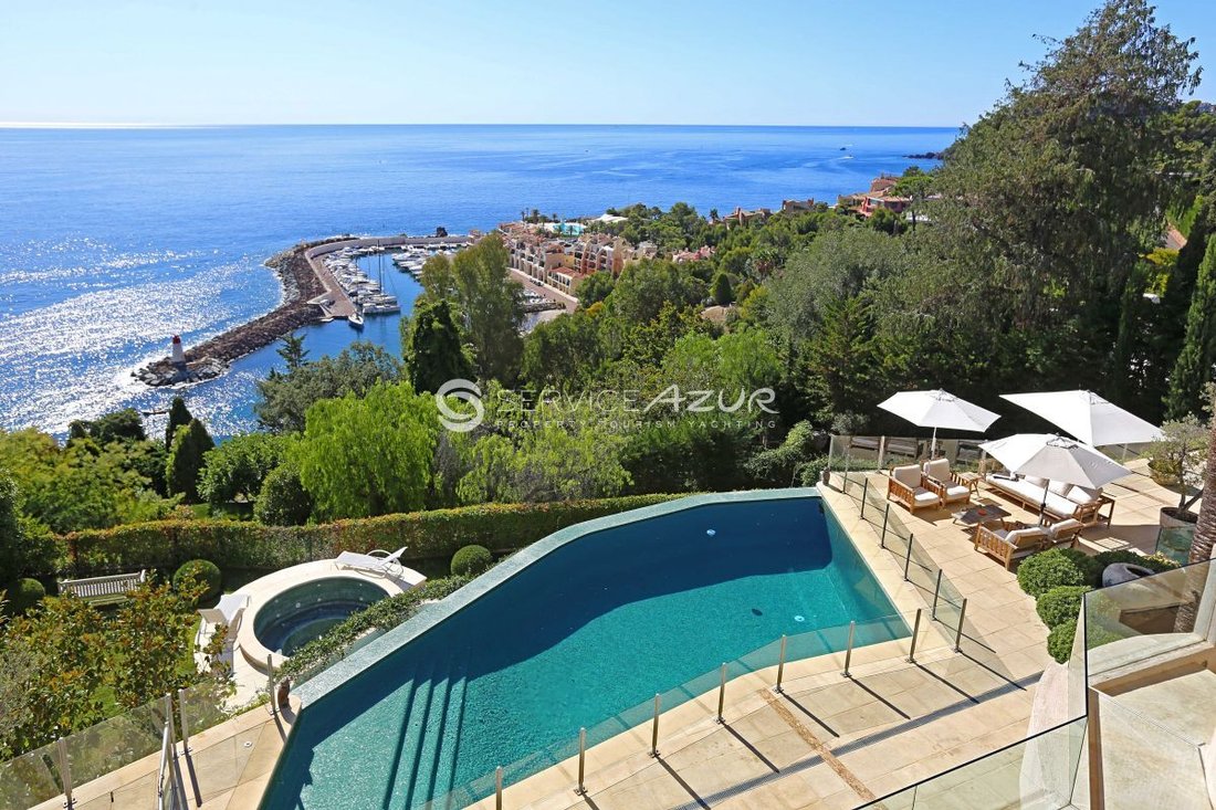 Villa in Théoule-sur-Mer, Provence-Alpes-Côte d'Azur, France 3 - 18644610
