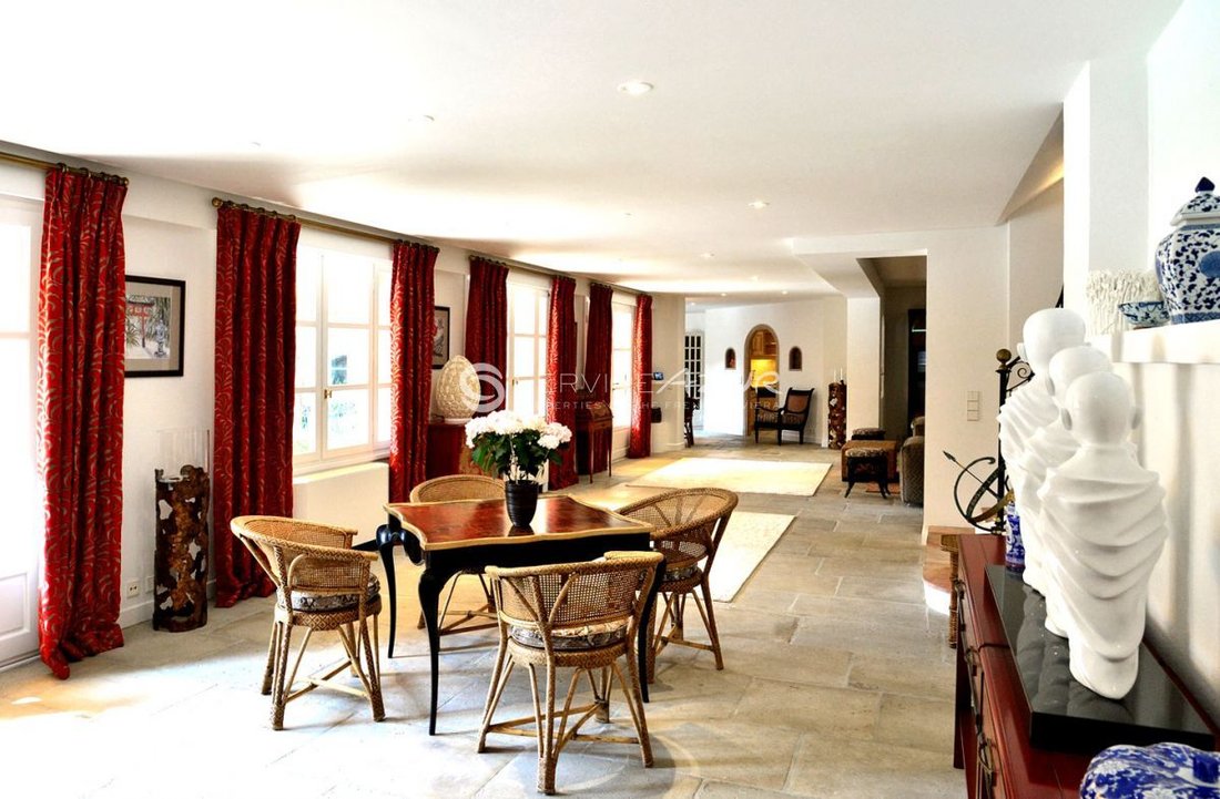 Villa in Juan les Pins-Gallice, Antibes, France 5 - 18644284
