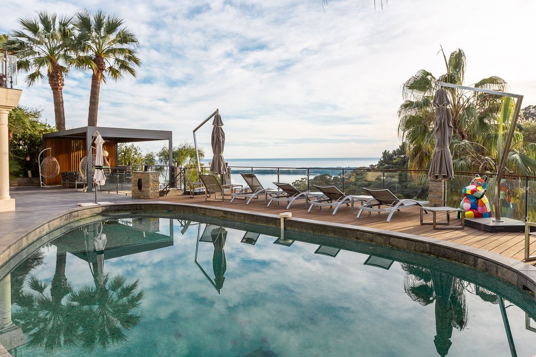 Villa in Cannes, Provence-Alpes-Côte d'Azur, France 1 - 18645301