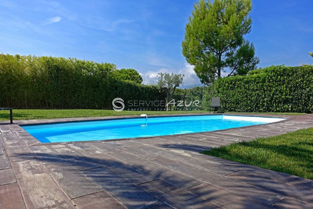Villa in Village, Villeneuve-Loubet, France 2 - 18644899