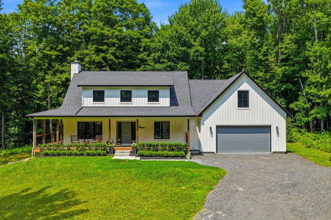 House in Waterloo, Quebec, Canada 1 - 17290231