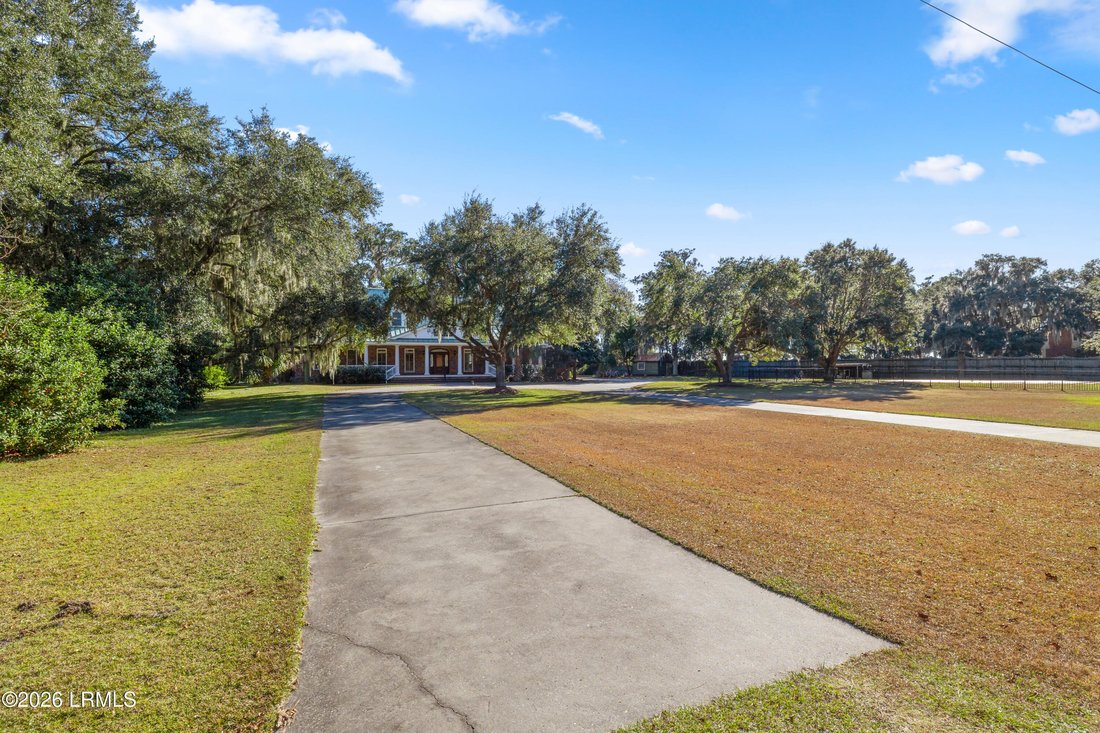 House in Beaufort, South Carolina, United States 3 - 18642251