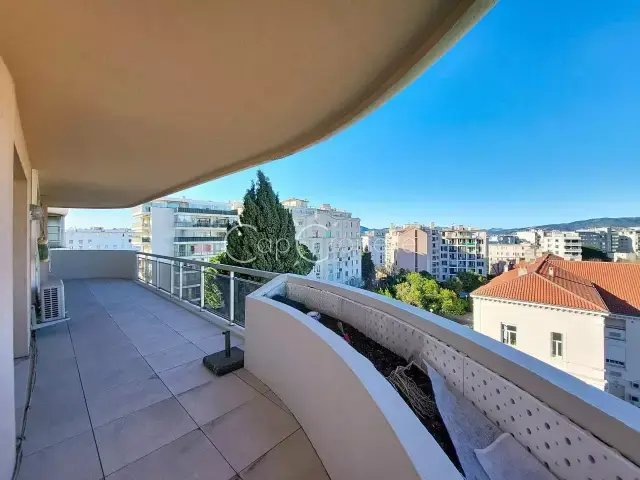 Wohnung in Cannes, Provence-Alpes-Côte d'Azur, Frankreich 4 - 17257375