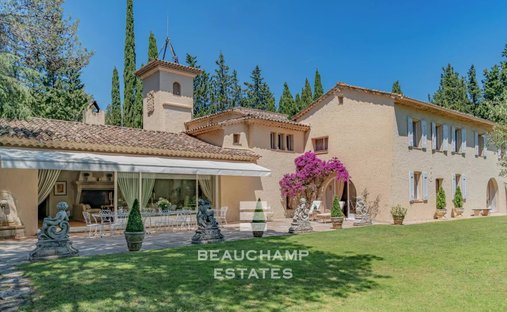 Villa in Auribeau-sur-Siagne, Provence-Alpes-Côte d'Azur, France 1