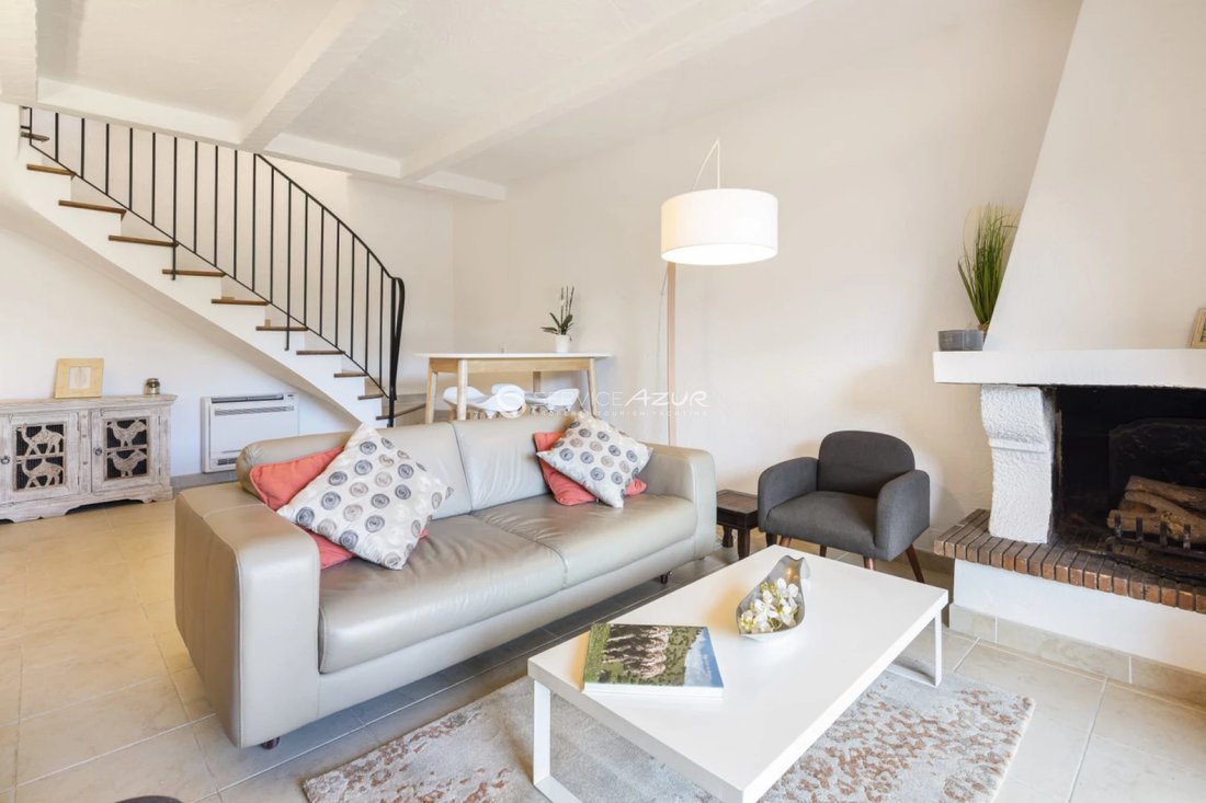 Villa in Village, Villeneuve-Loubet, France 2 - 18645233