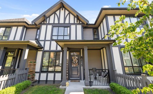 Townhouse in Coquitlam, British Columbia, Canada 1
