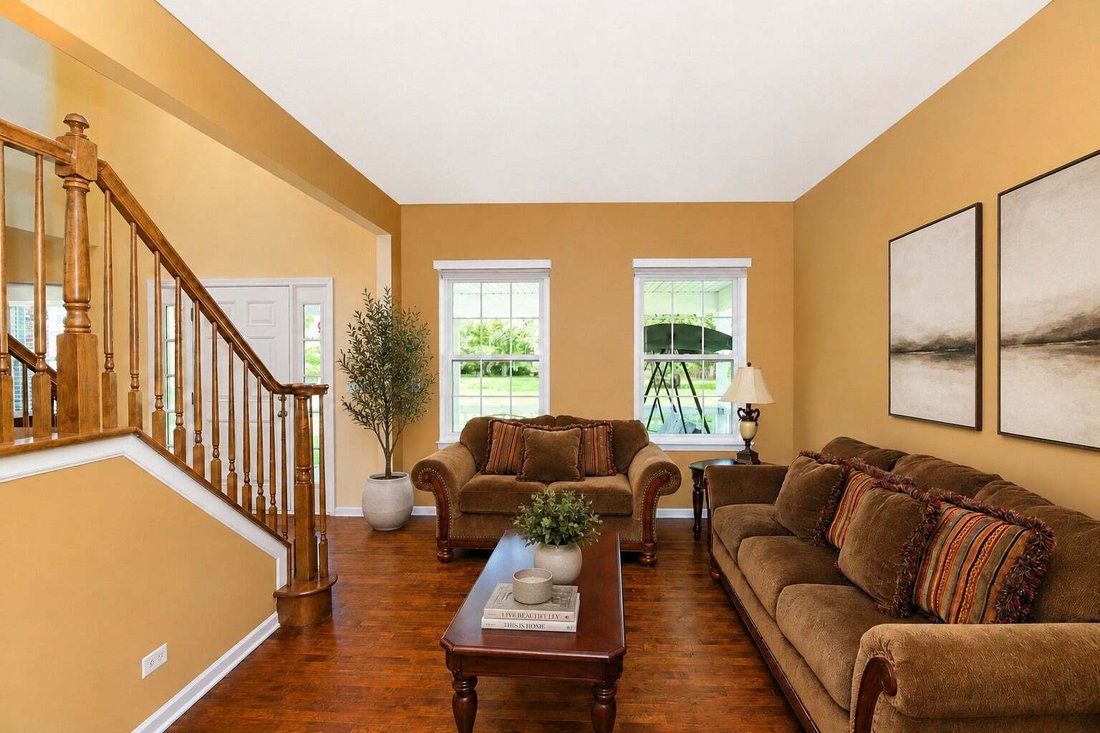 House in Huntley, Illinois, United States 2 - 18646682