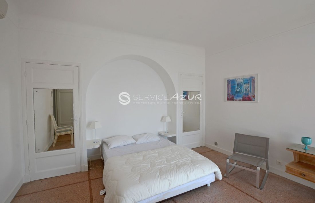 Villa in Vieille Ville, Antibes, France 5 - 18644373