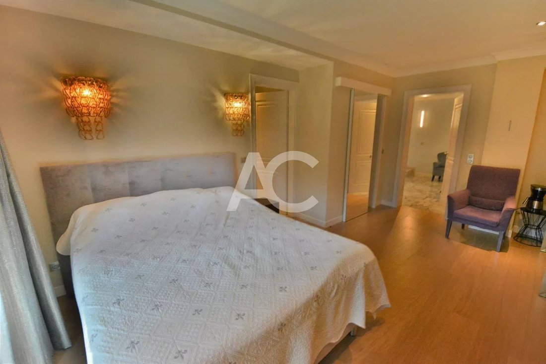 Villa in Fontmerle, Antibes, France 3 - 17496889