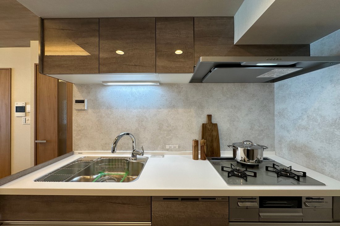 Condo in Shibuya City, Tokyo, Japan 3 - 18648629