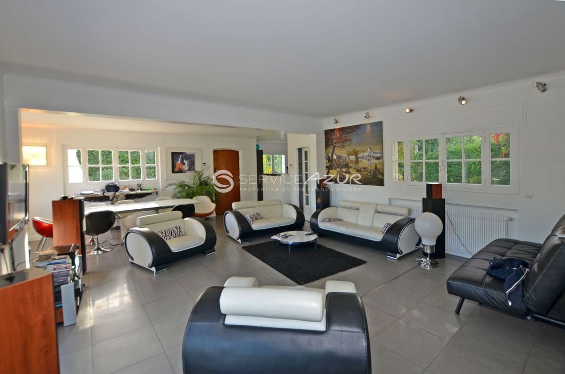 Villa in Mougins, Provence-Alpes-Côte d'Azur, France 3 - 18645121