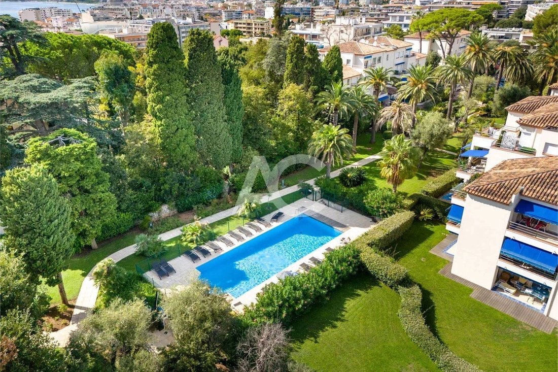 Apartment in Fontmerle, Antibes, France 2 - 16202764
