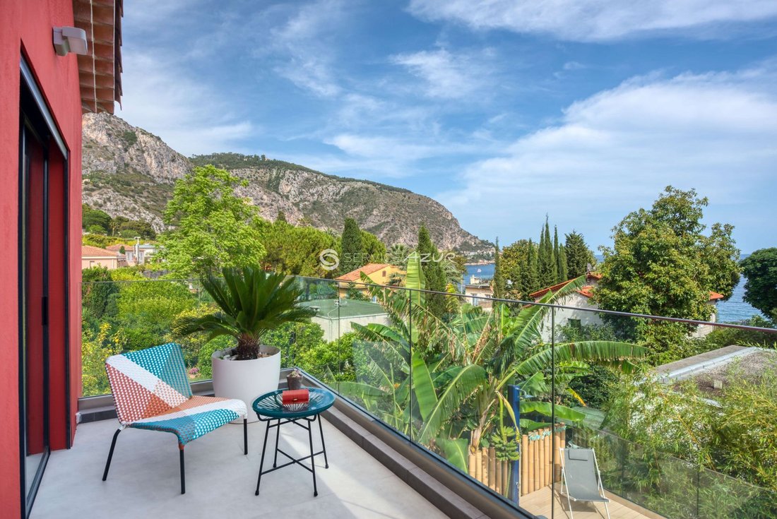 Villa in Èze, Provence-Alpes-Côte d'Azur, France 2 - 18645078