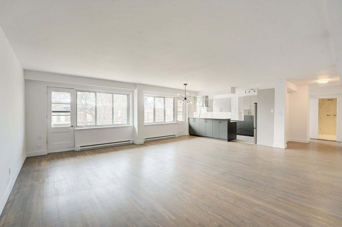 Condo in Mount Royal, Quebec, Canada 2 - 18644207