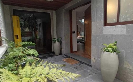 House in Ciudad López Mateos, State of Mexico, Mexico 1