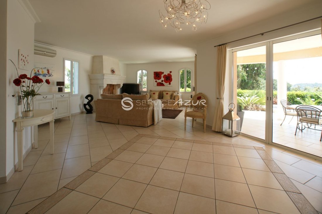 Villa in Village-Saint Julien-Saint Pierre, Biot, France 3 - 18644385