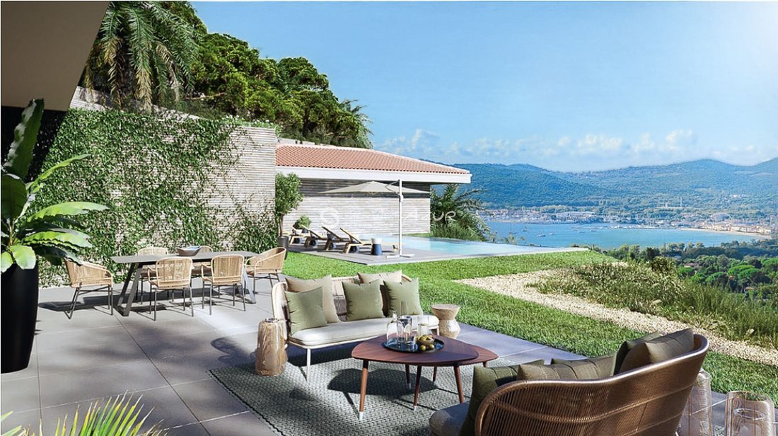 Villa in Grimaud, Provence-Alpes-Côte d'Azur, France 2 - 18645287
