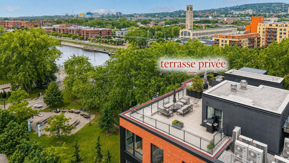 Condo in Montréal, Quebec, Canada 1 - 18643827
