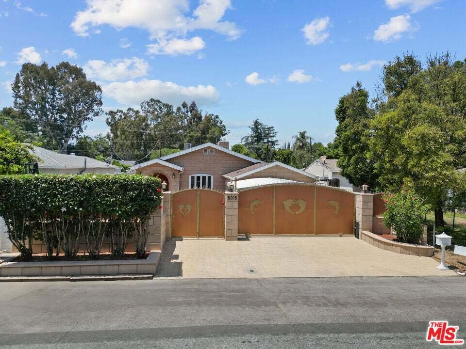 House in Los Angeles, California, United States 2 - 18645970