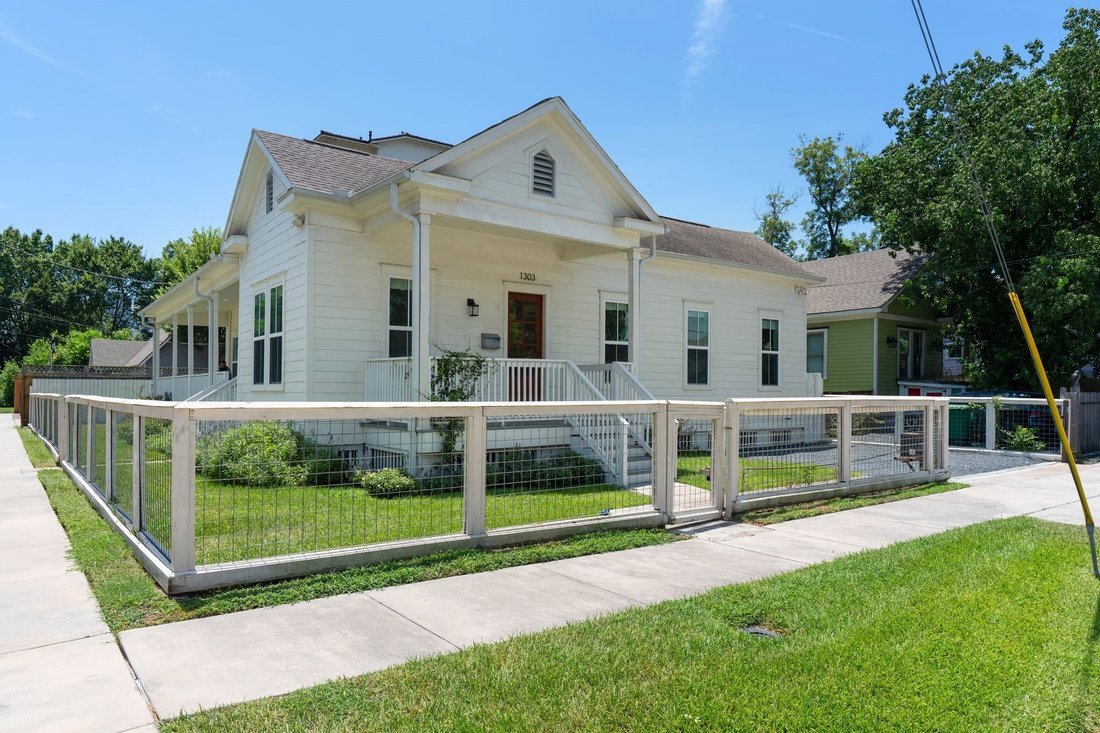 House in Houston, Texas, United States 1 - 18644929