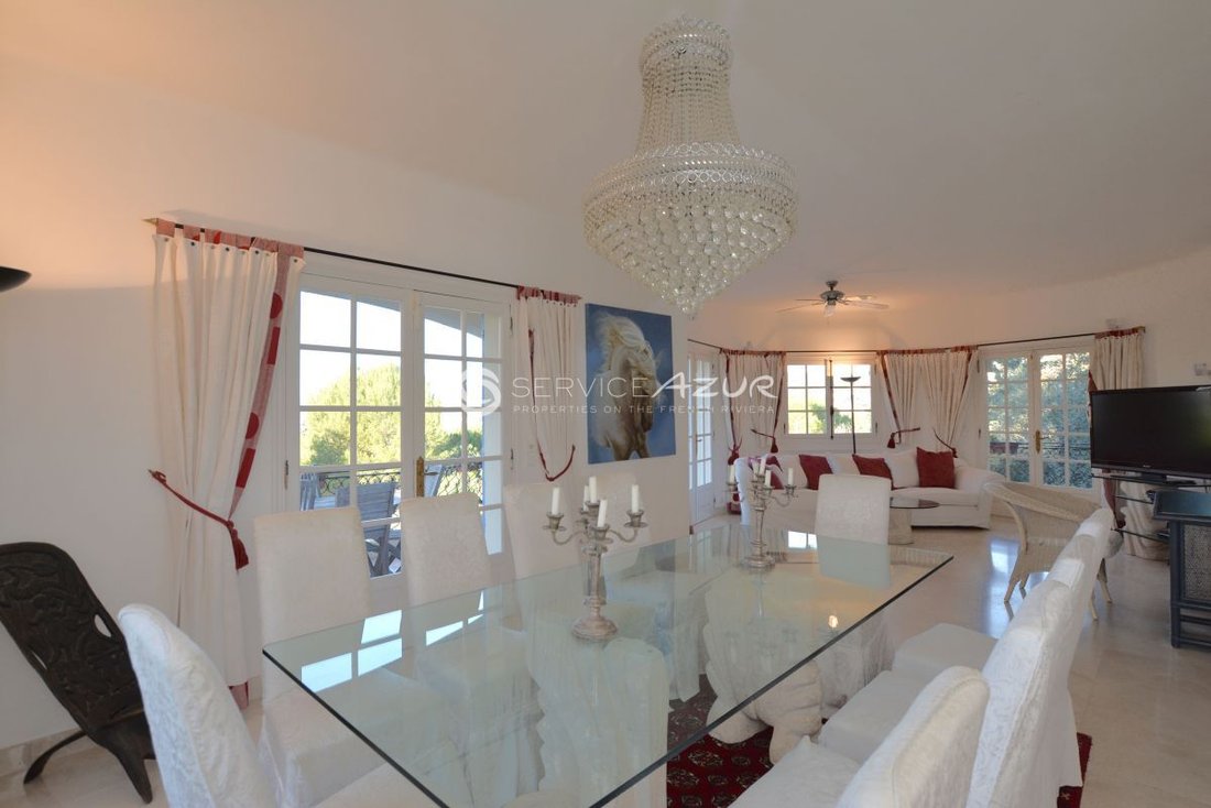 Villa in Cannes, Provence-Alpes-Côte d'Azur, France 3 - 18644536