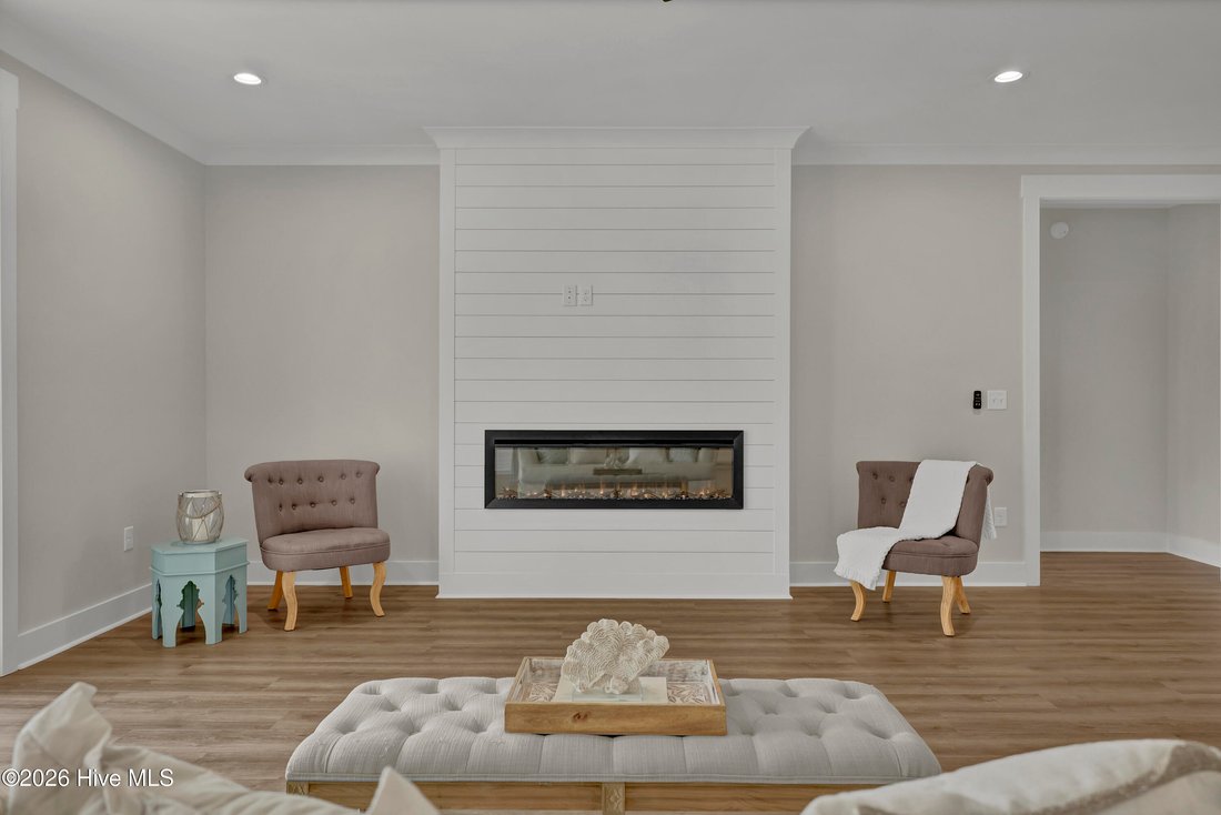 House in North Topsail Beach, North Carolina, United States 5 - 18645259