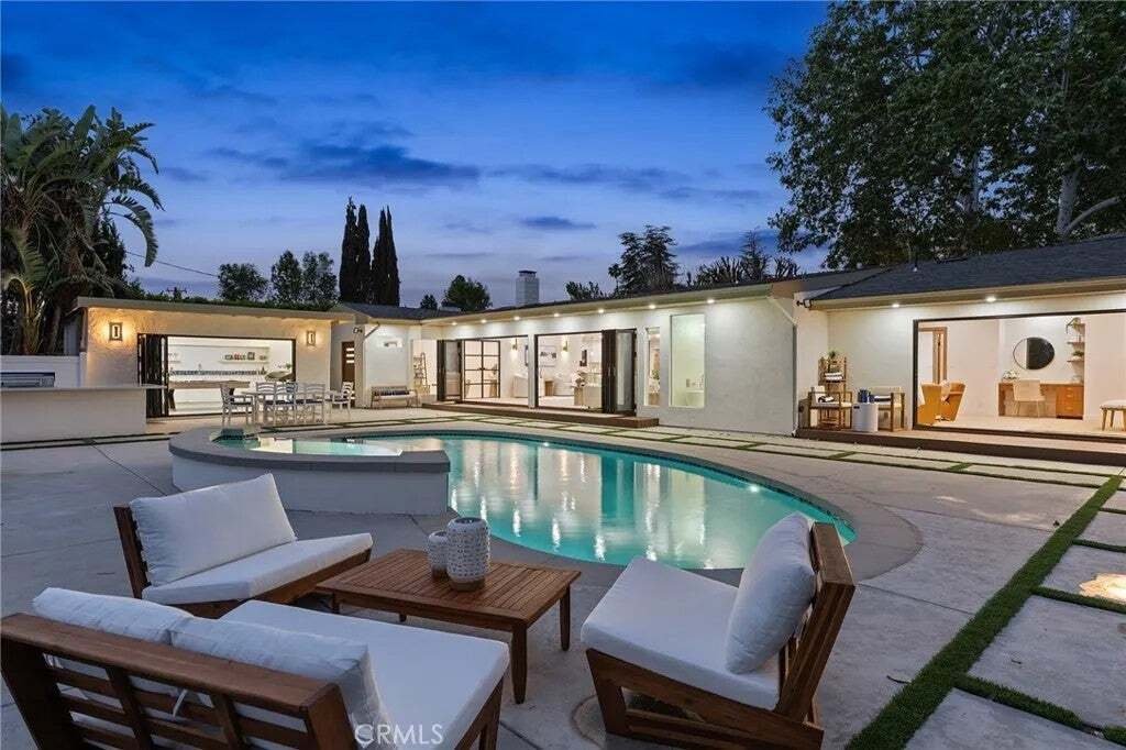 House in Los Angeles, California, United States 2 - 18642056