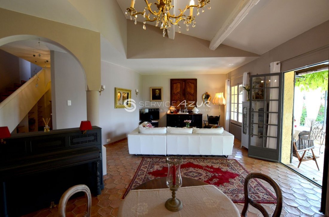 Villa in Mougins, Provence-Alpes-Côte d'Azur, France 3 - 18644537