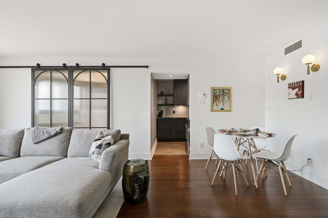 Condo in Westmount, Quebec, Canada 5 - 18644062