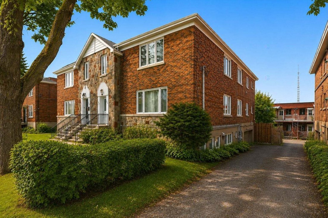 House in Montréal, Quebec, Canada 3 - 17193057