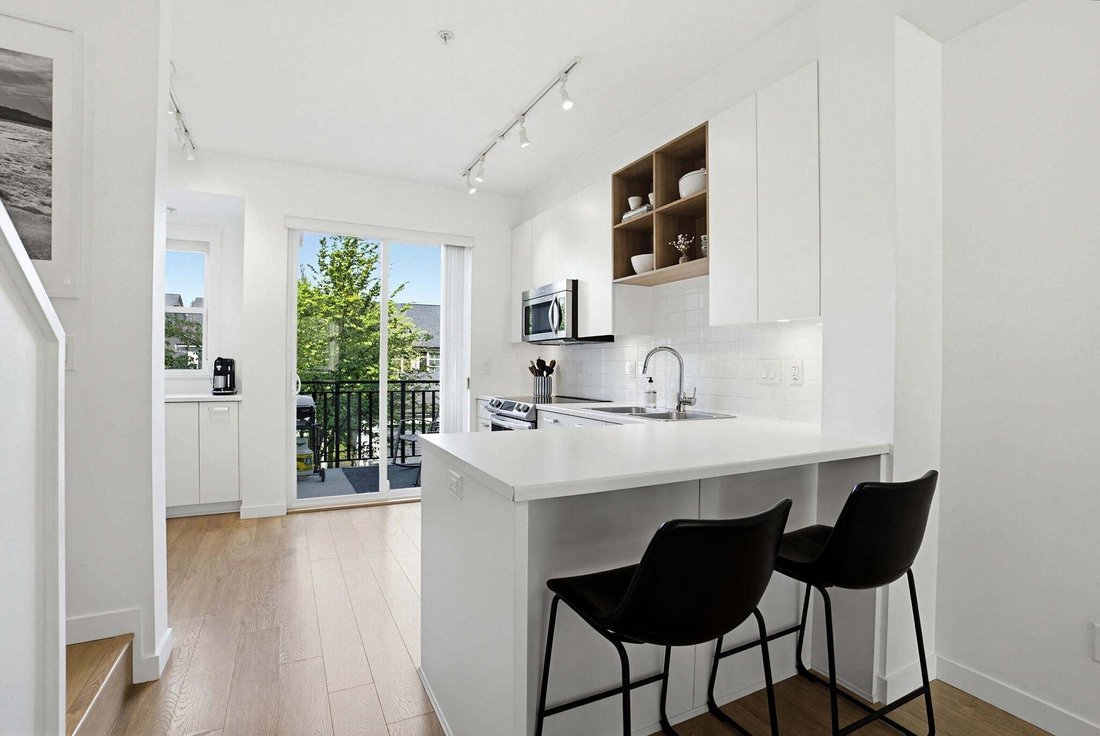 Townhouse in Pitt Meadows, British Columbia, Canada 5 - 18643627