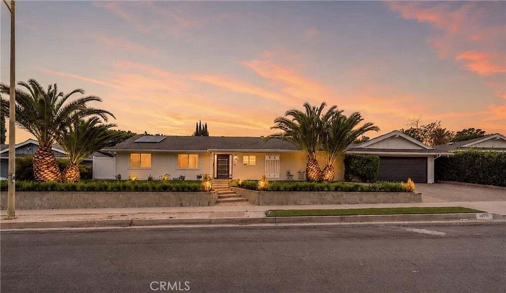 House in Los Angeles, California, United States 1 - 18154363
