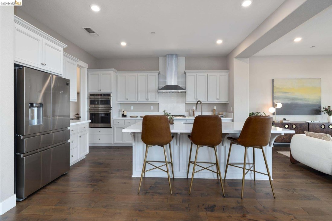 Condo in Oakland, California, United States 4 - 18646152