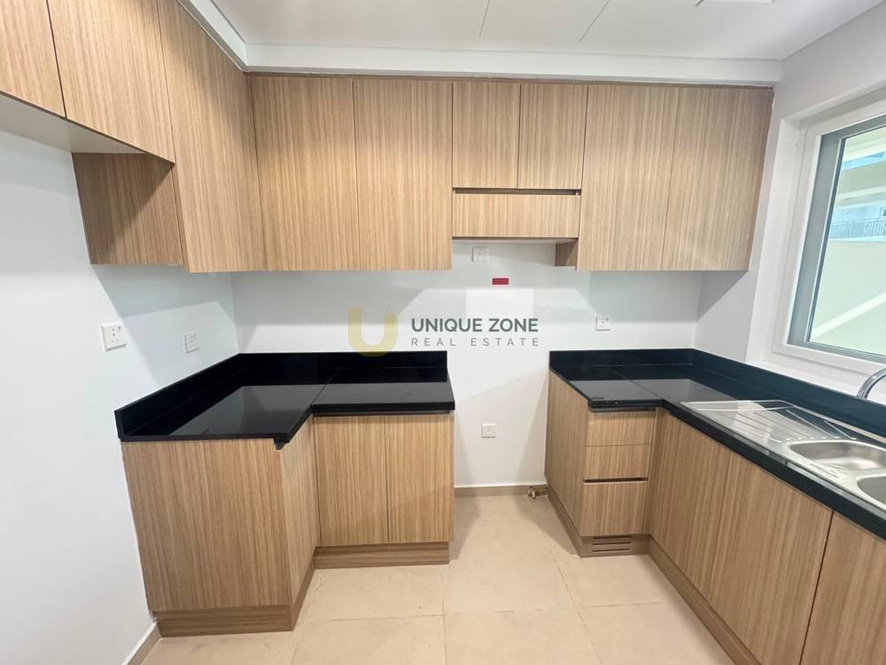 Townhouse in Damac Hills 2, Dubai, United Arab Emirates 4 - 18642442
