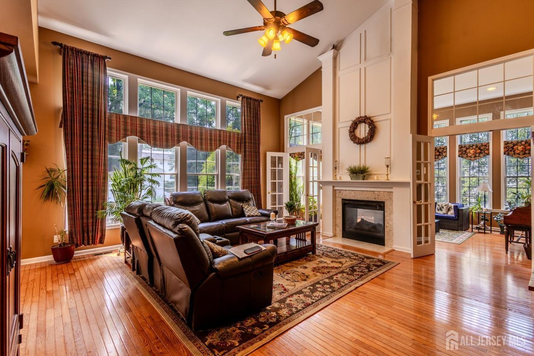 House in East Brunswick, New Jersey, United States 2 - 18645049