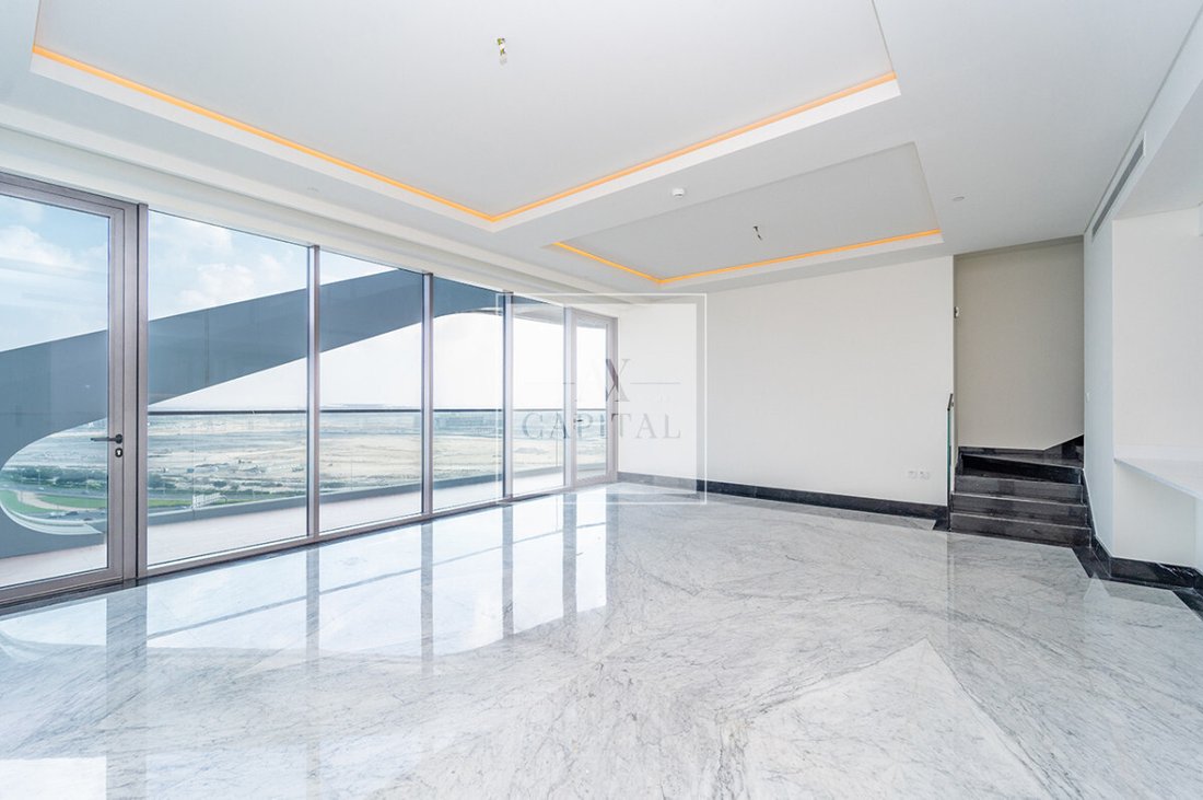 Apartment in Dubai Marina / Marsa Dubai, Dubai, United Arab Emirates 1 - 18648197