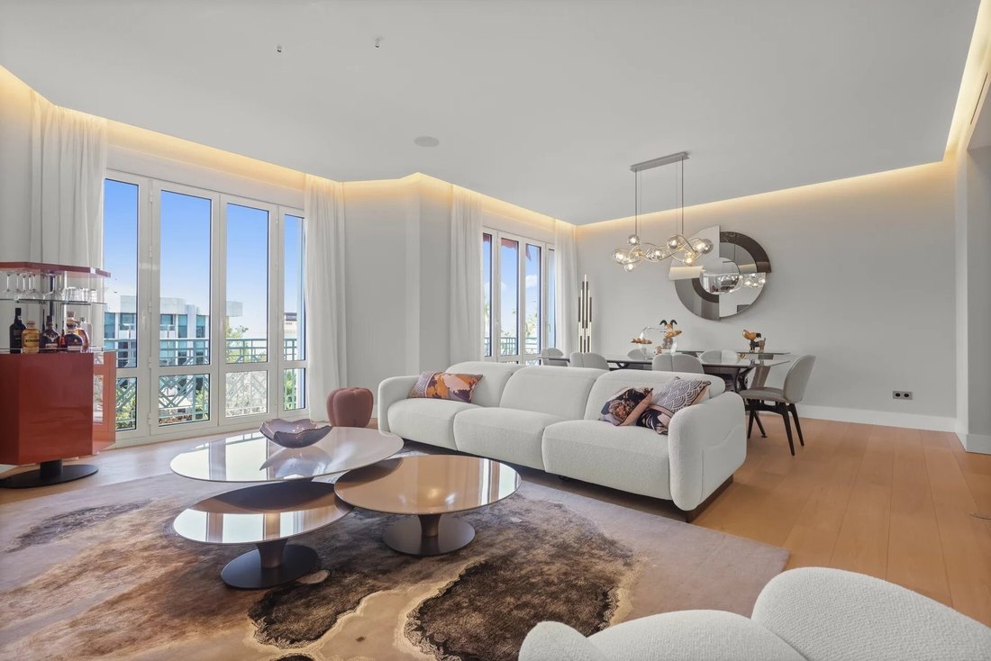 Apartment in Saint Nicolas, Cannes, France 2 - 18648627