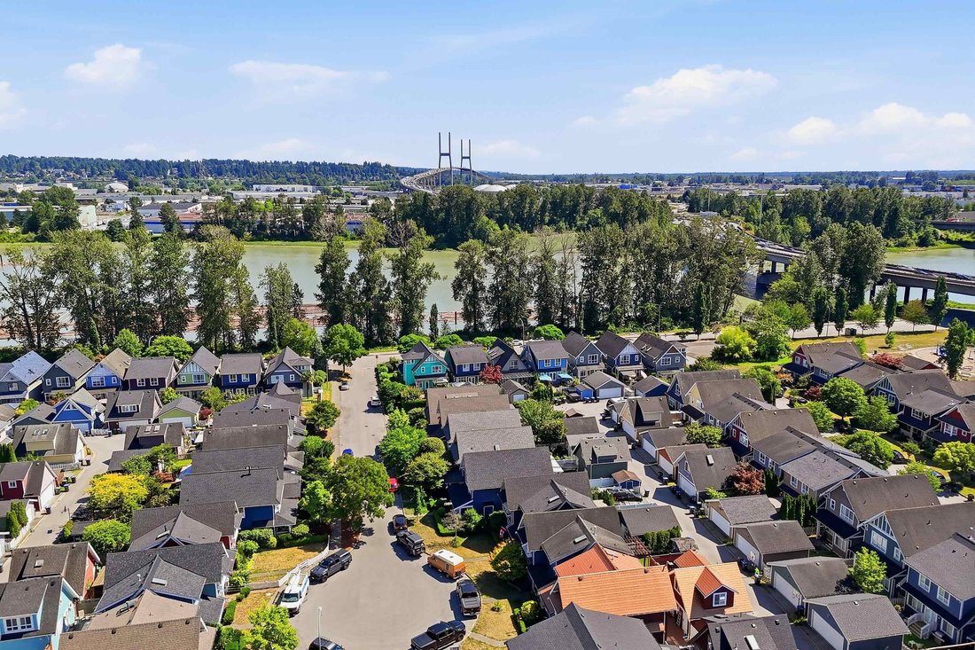 House in New Westminster, British Columbia, Canada 4 - 18643701