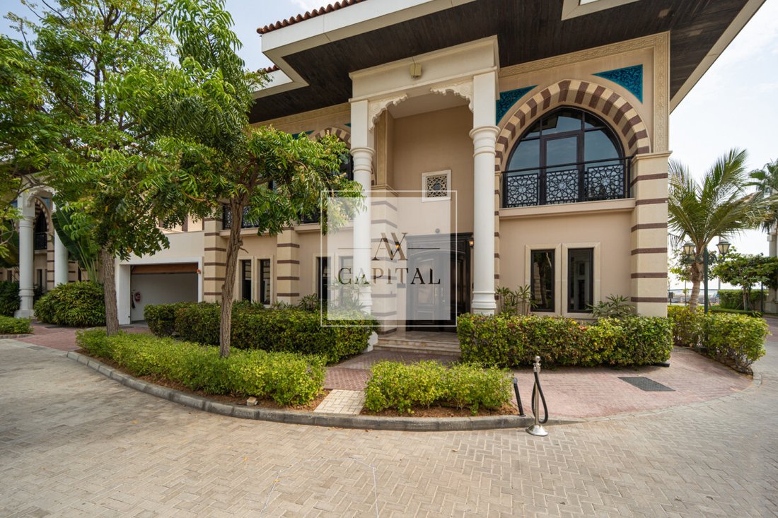 Villa in Al Thanyah 5, Al Thanyah, Dubai 1 - 18648186