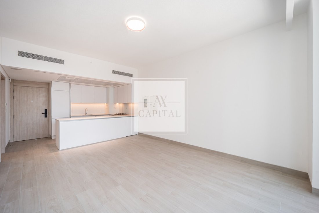 Apartment in JVC / Jumeirah Village Circle, Dubai, United Arab Emirates 2 - 18648172